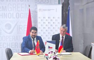 تعاون استراتيجي بين المغرب والتشيك لدعم تجريب تقنية استخلاص الماء من رطوبة الهواء